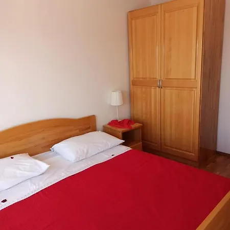 Venera Apartment Mimice