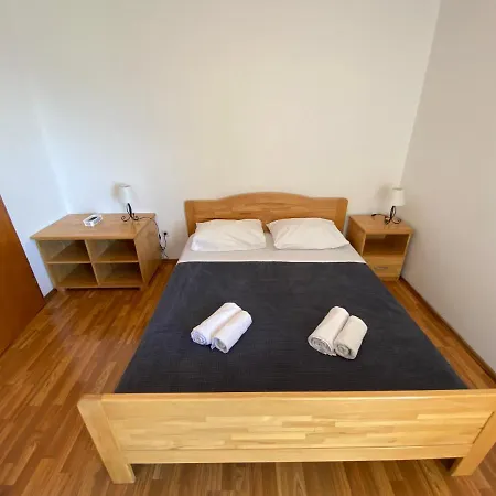 Venera アパート *